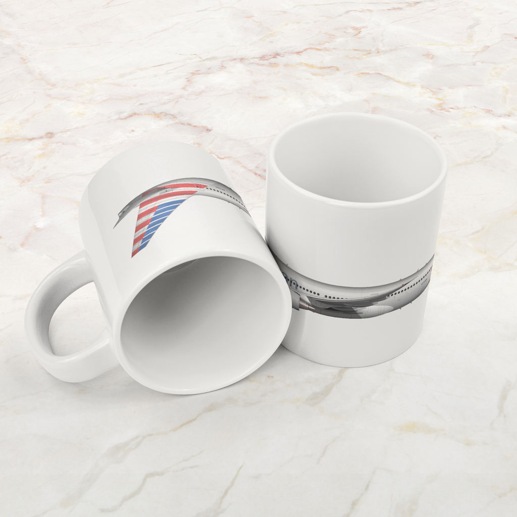 American_Airlines_777_New_Livery_20oz_Co_Set_Mockup.png