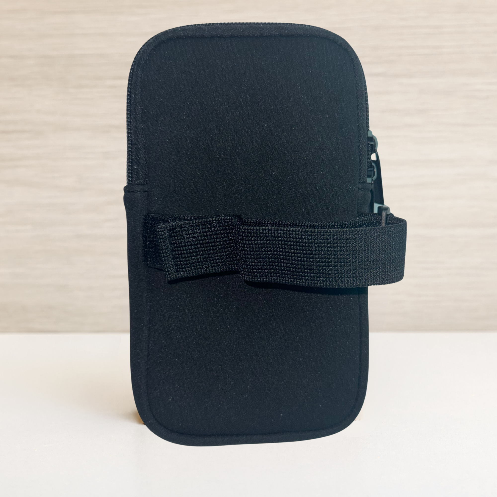 United Airlines New Logo & Livery Travel Pouch