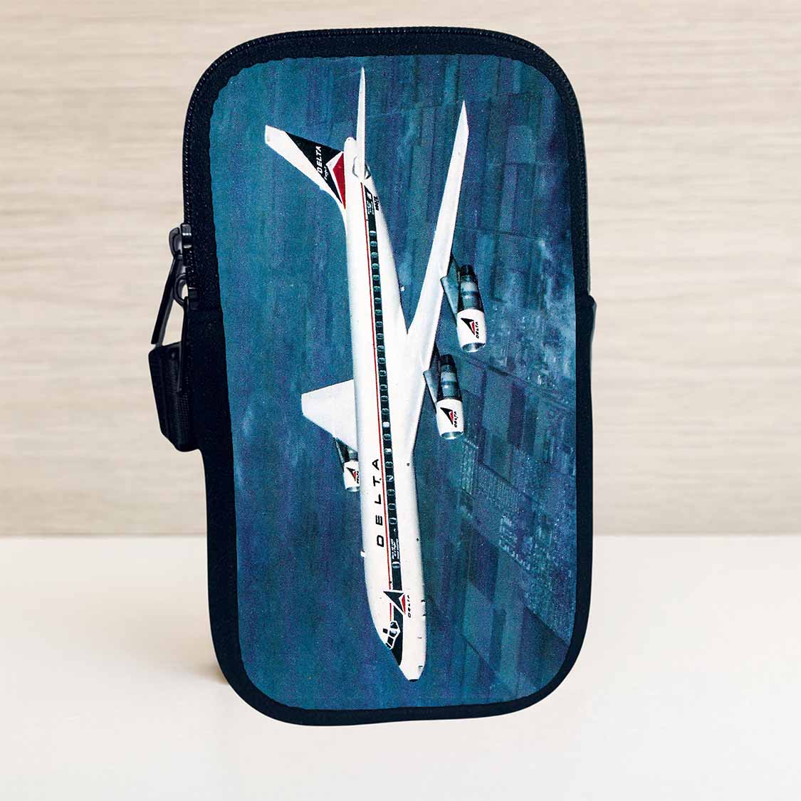 Delta Air Lines Travel Pouch