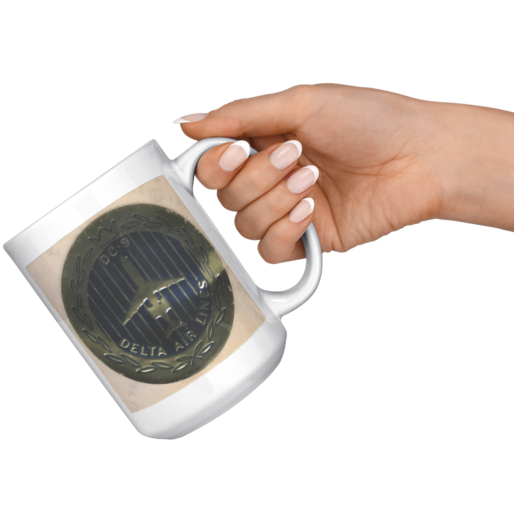 Delta_Air_Lines_Vintage_DC-9_Sticker_15o_15oz_White_RH_Model_Mockup.png_16300815