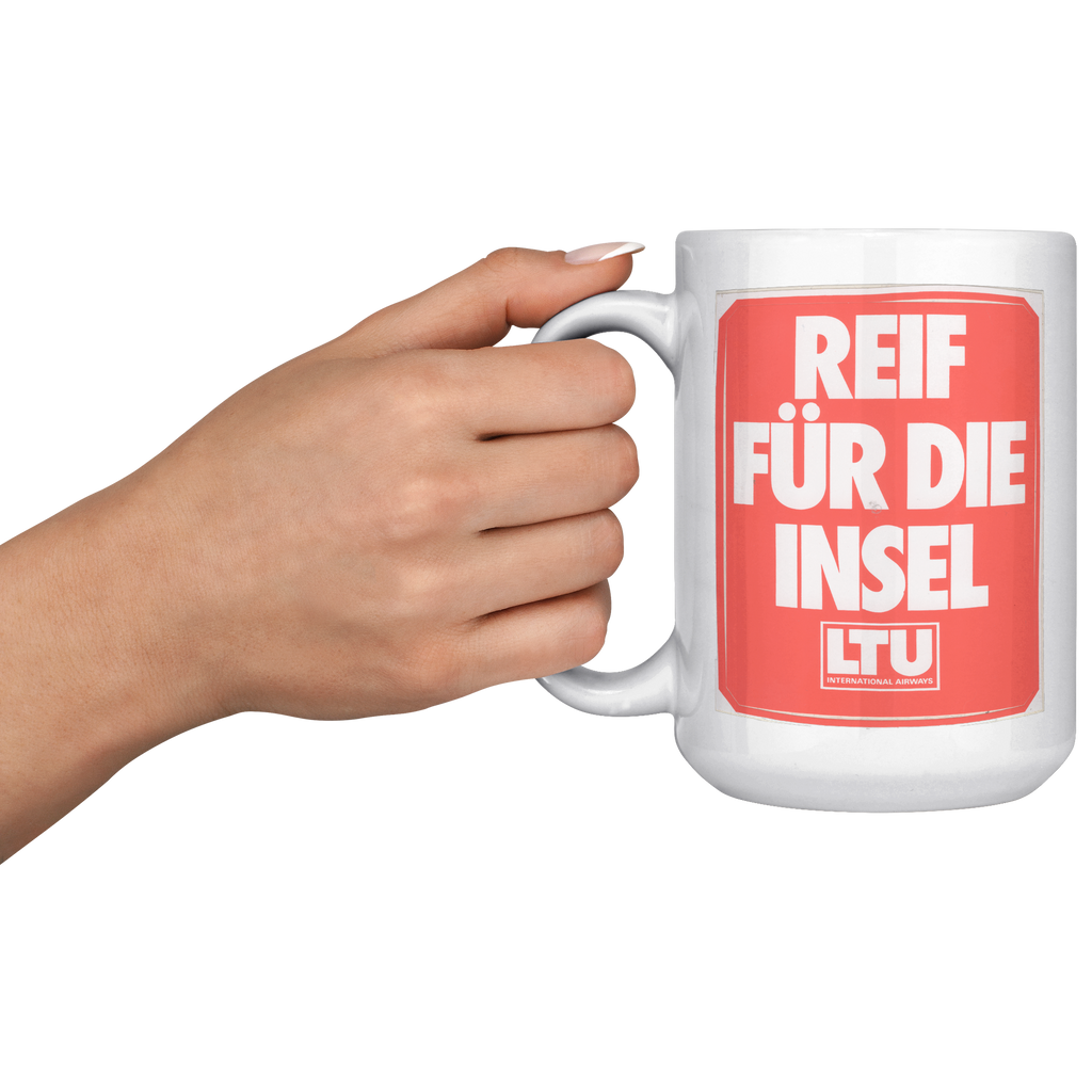 LTU_Reif_Fuer_Die_Insel_Vintage_Baggage__15oz_White_LH_Model_Mockup.png_16302578