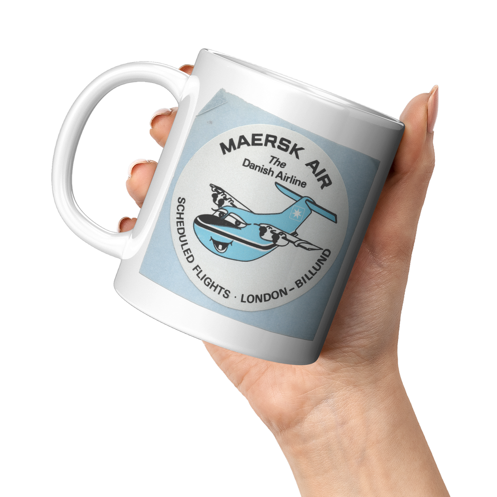 Maersk_Air_London_Billund_Vintage_Bag_St_11oz_White_LH_Model_Mockup.png_16302823