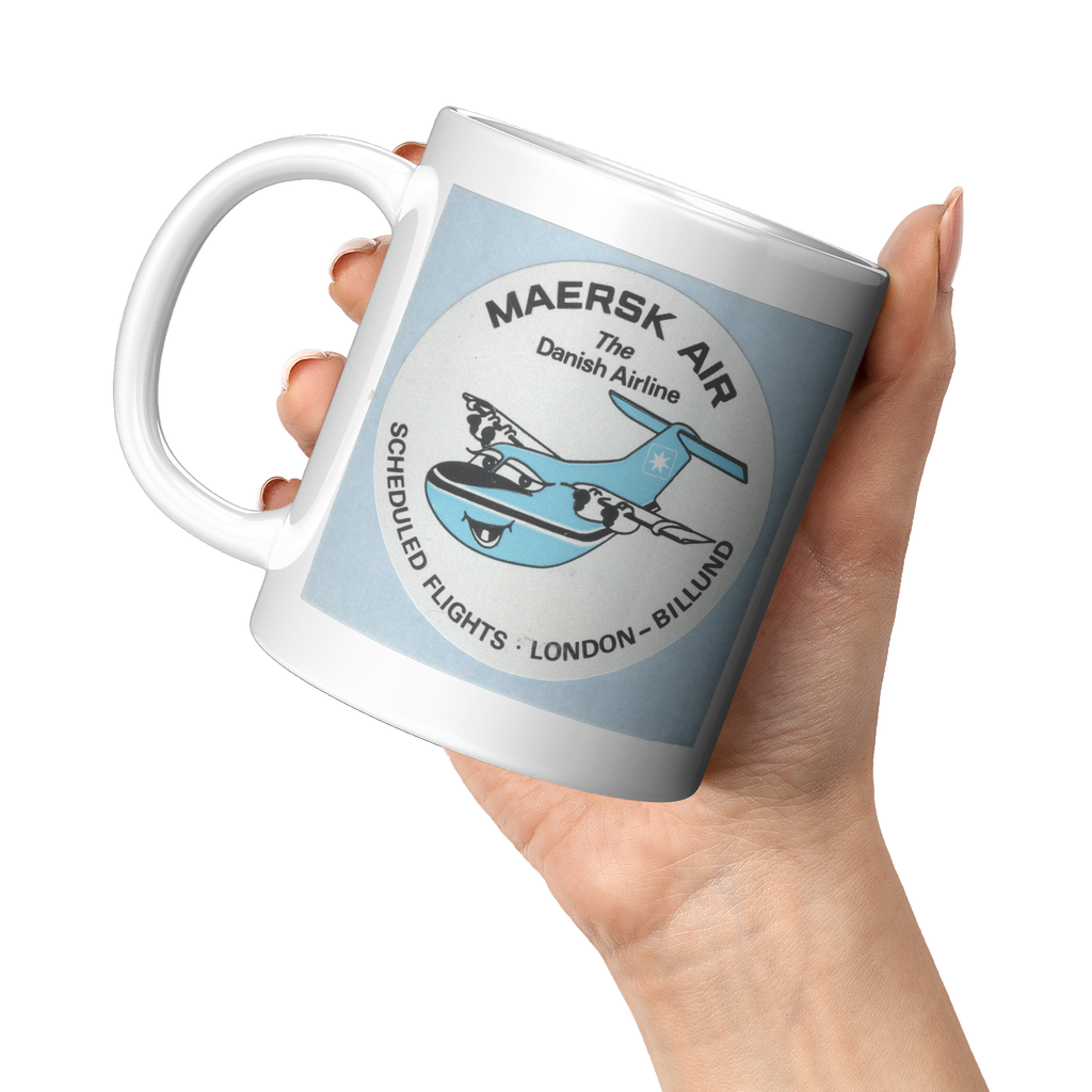 Maersk_Air_London_Billund_Vintage_Luggag_11oz_White_LH_Model_Mockup.png_16302847