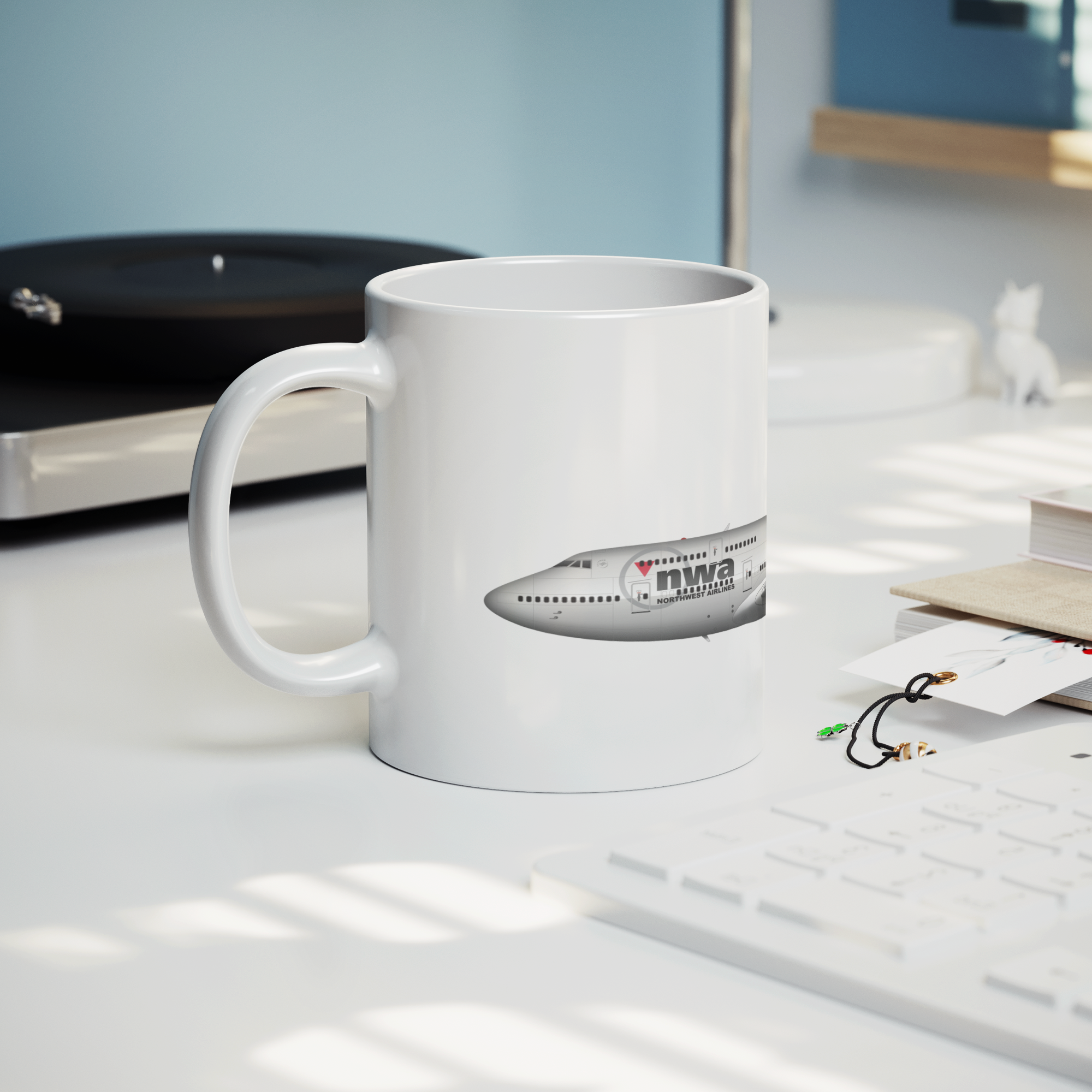 Northwest_Airlines_747_with_the_Last_Liv_Lifestyle_Record_Player_Mockup.png