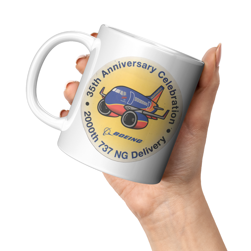 Southwest_Boeing_2000th_737_NG_Delivery__11oz_White_LH_Model_Mockup.png_16304148
