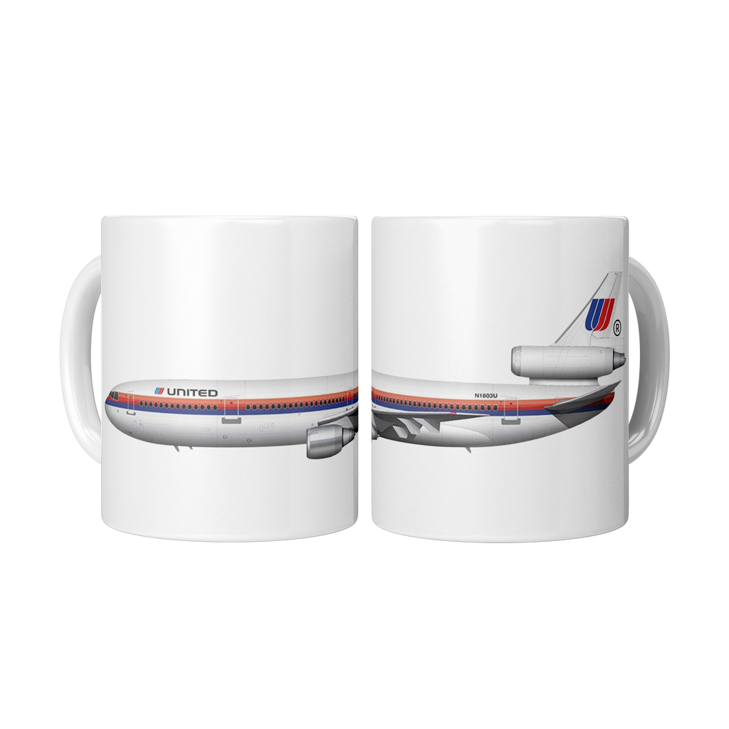 United_Airlines_DC-10_with_the_Saul_Bass_2_Mugs_Center_Mockup.png